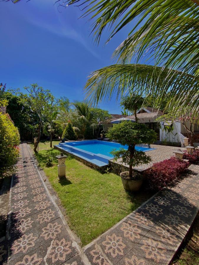 Gelih Bungalow Nusa Penida Batununggul Exterior photo
