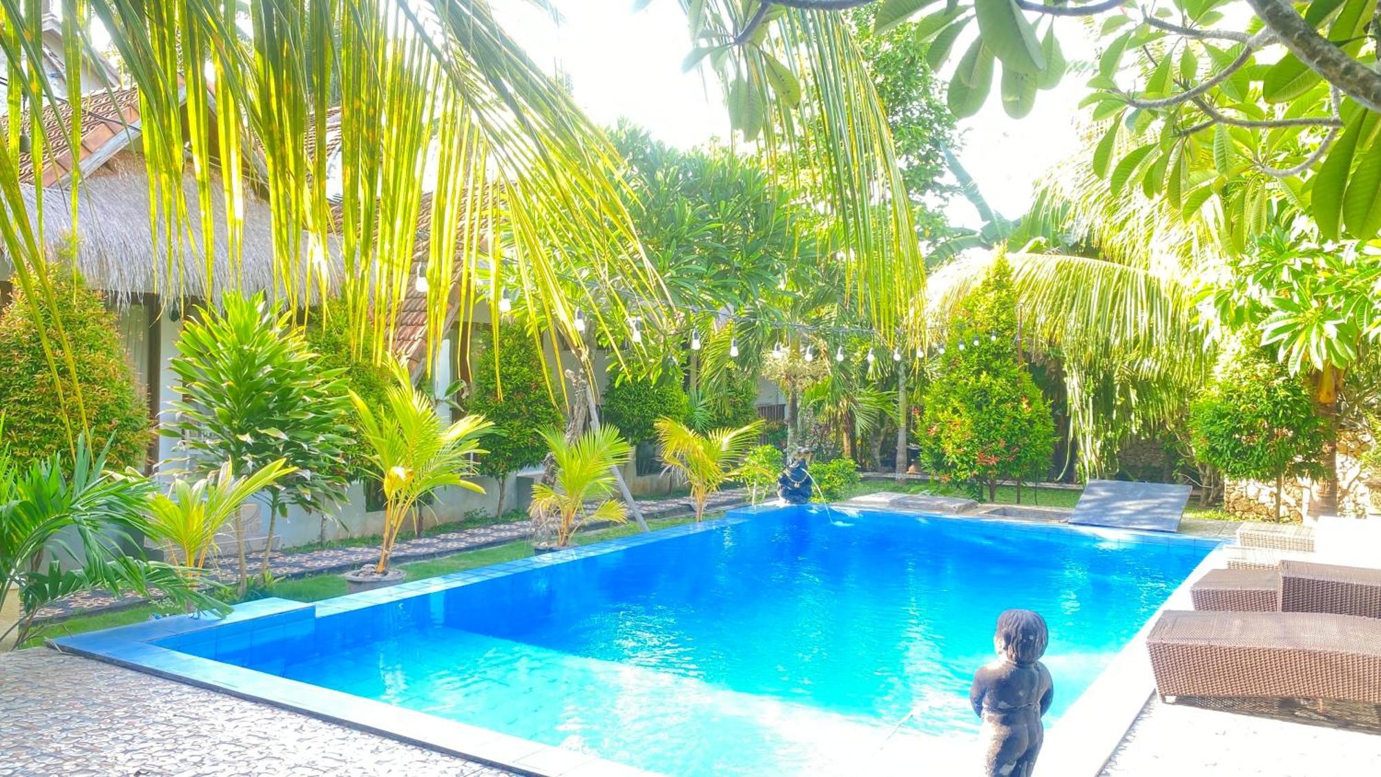 Gelih Bungalow Nusa Penida Batununggul Exterior photo